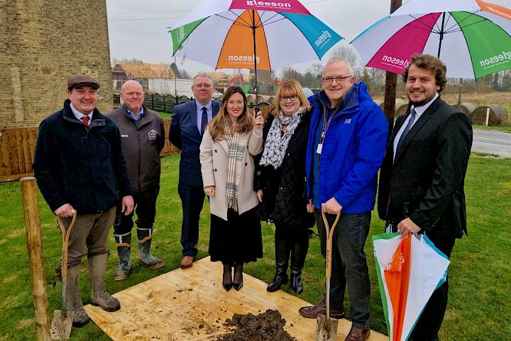 Gleeson Homes celebrates community spirit with tree planting ceremony